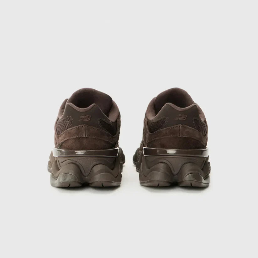 BLACK - UNISEX MODEL