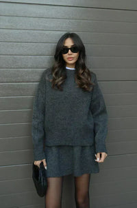Gris foncé