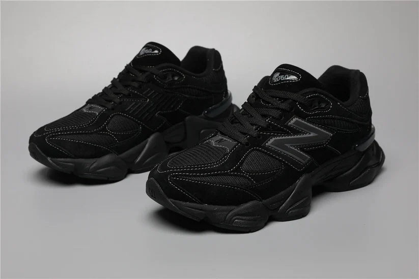 FULL BLACK EDITION